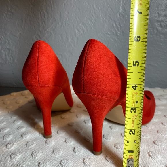 NINE WEST Red Suede Fifth 9x9 Womens Dress Pumps - Picture 16 of 16